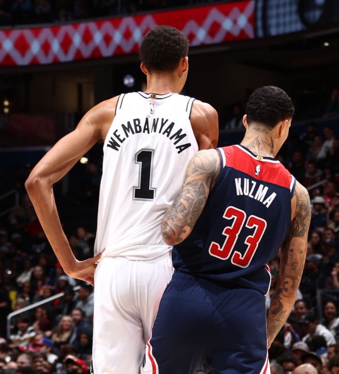 雷霆力克波兰男篮，凯尔·库兹马爆发神勇的简单介绍