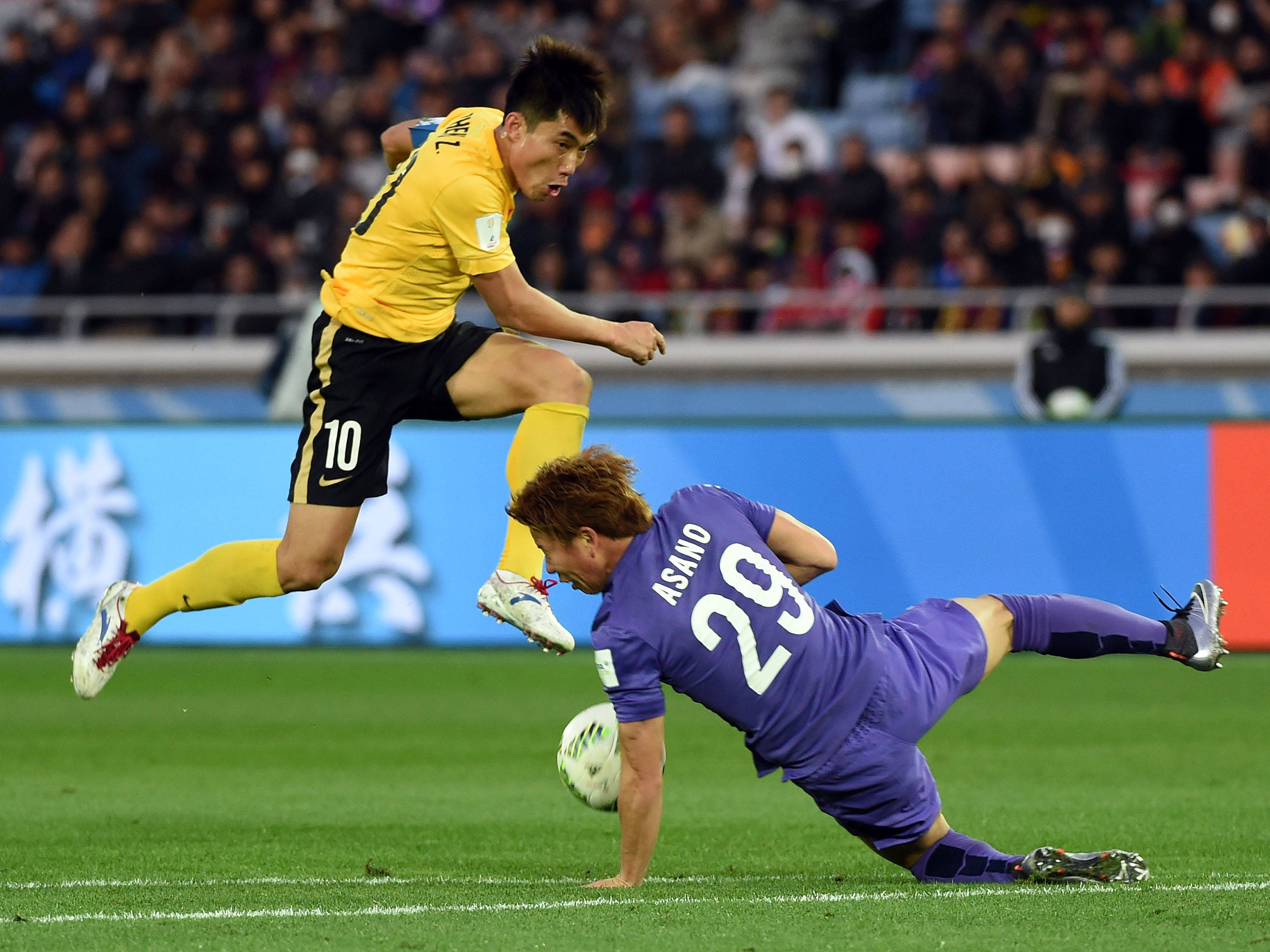 日本队绝杀丹麦队，黄鸭组合关键制胜